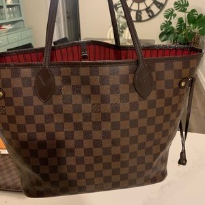 Louis Vuitton Neverfull MM
